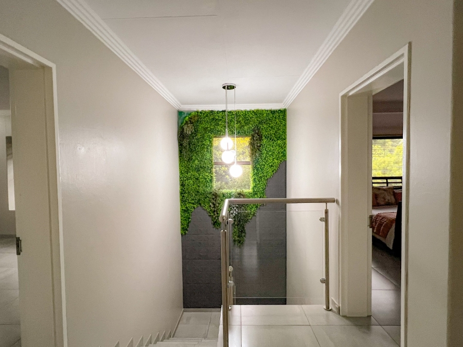 To Let 3 Bedroom Property for Rent in Bedfordview Gauteng