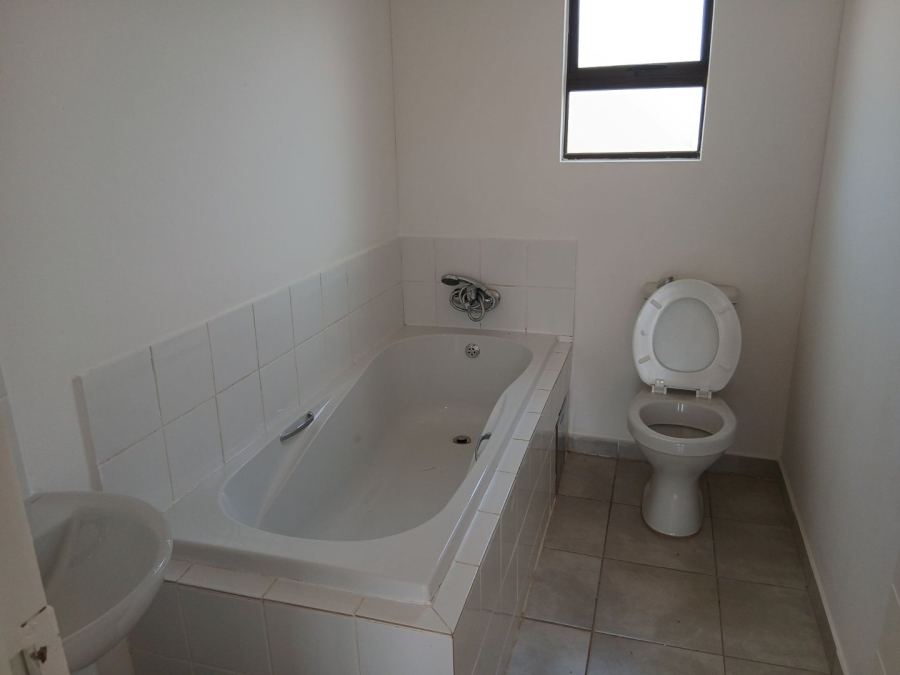 3 Bedroom Property for Sale in Windmill Park Gauteng