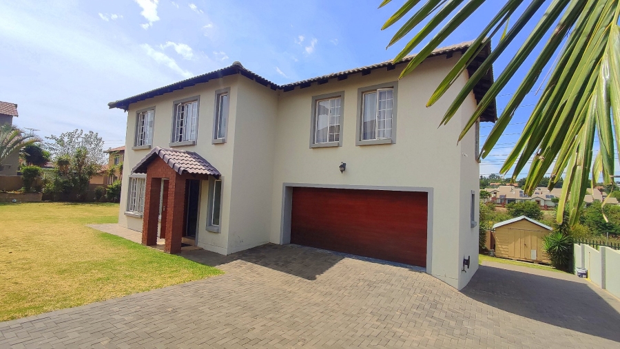 4 Bedroom Property for Sale in Amberfield Valley Gauteng