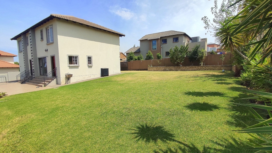 4 Bedroom Property for Sale in Amberfield Valley Gauteng
