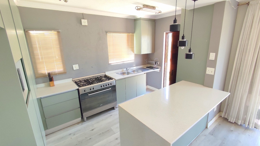 4 Bedroom Property for Sale in Amberfield Valley Gauteng