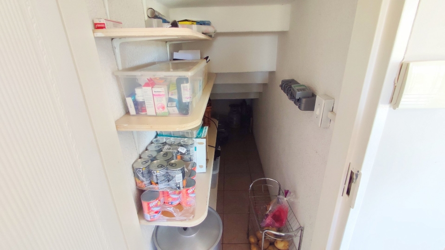 4 Bedroom Property for Sale in Amberfield Valley Gauteng