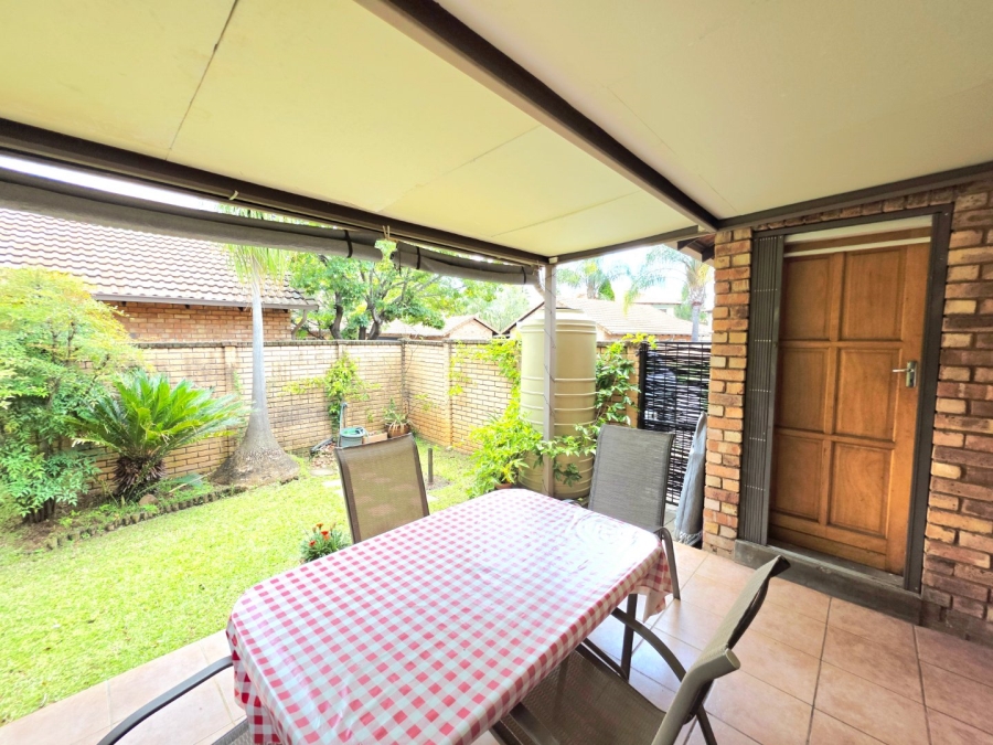 2 Bedroom Property for Sale in Equestria Gauteng