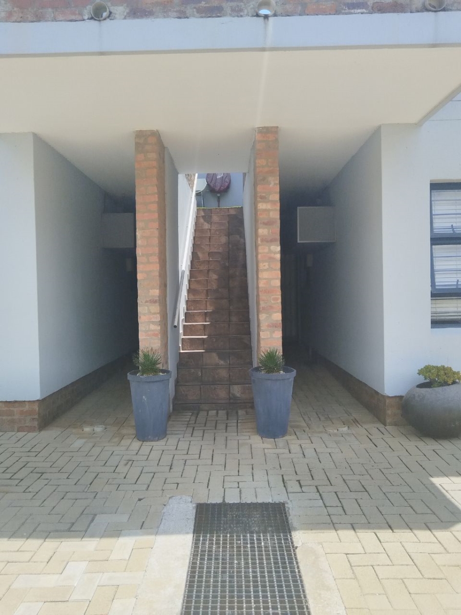 To Let 3 Bedroom Property for Rent in Hazelwood Gauteng