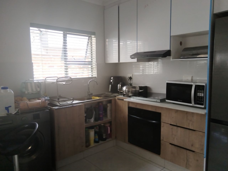 To Let 3 Bedroom Property for Rent in Hazelwood Gauteng