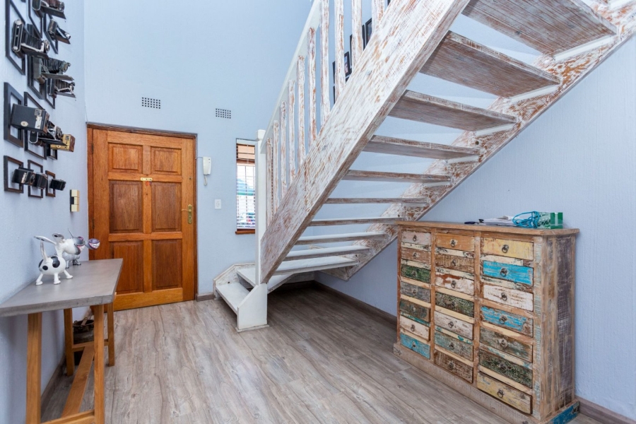 To Let 3 Bedroom Property for Rent in Bryanston Gauteng