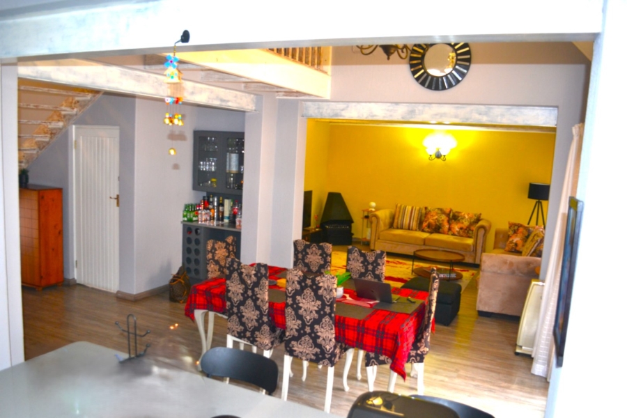 To Let 3 Bedroom Property for Rent in Bryanston Gauteng