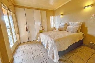 3 Bedroom Property for Sale in Windmill Park Gauteng