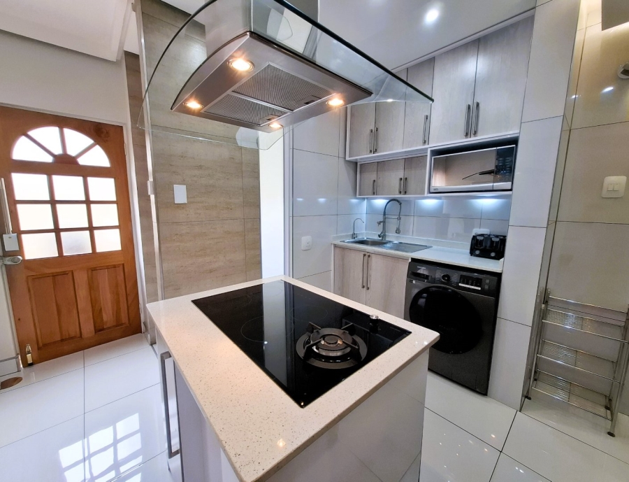 To Let 2 Bedroom Property for Rent in Hatfield Gauteng