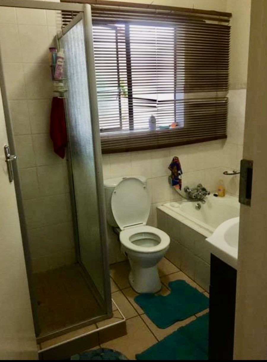 To Let 2 Bedroom Property for Rent in Halfway Gardens Gauteng