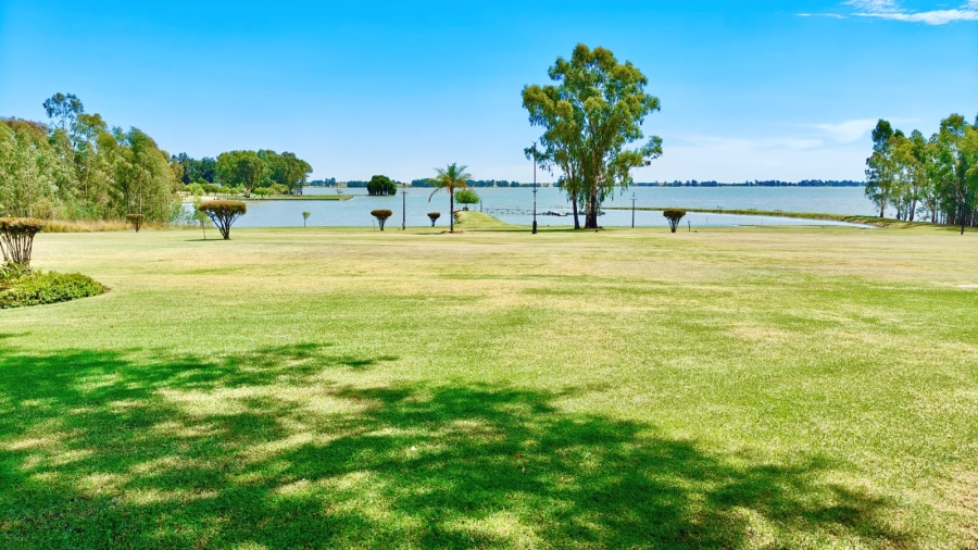 3 Bedroom Property for Sale in Vaal Marina Gauteng