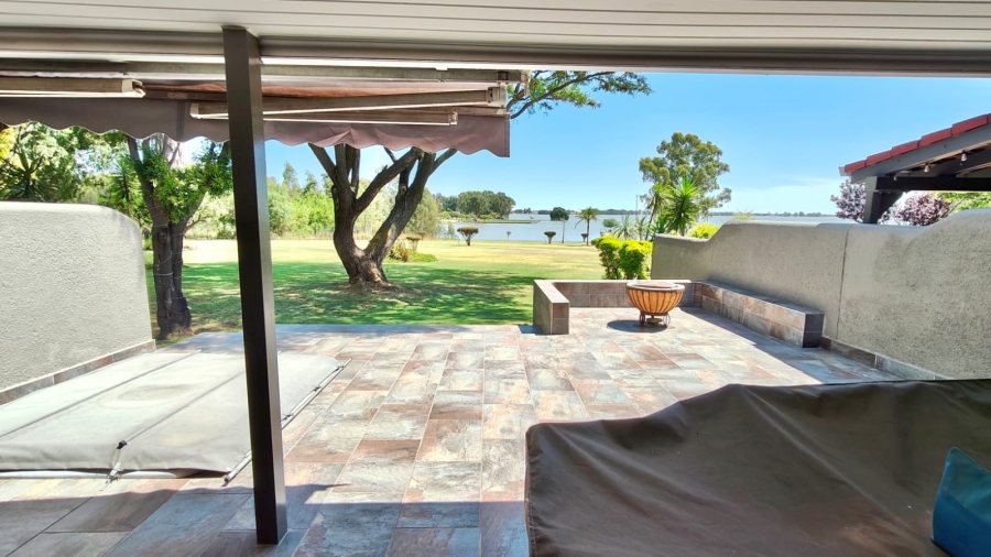 3 Bedroom Property for Sale in Vaal Marina Gauteng