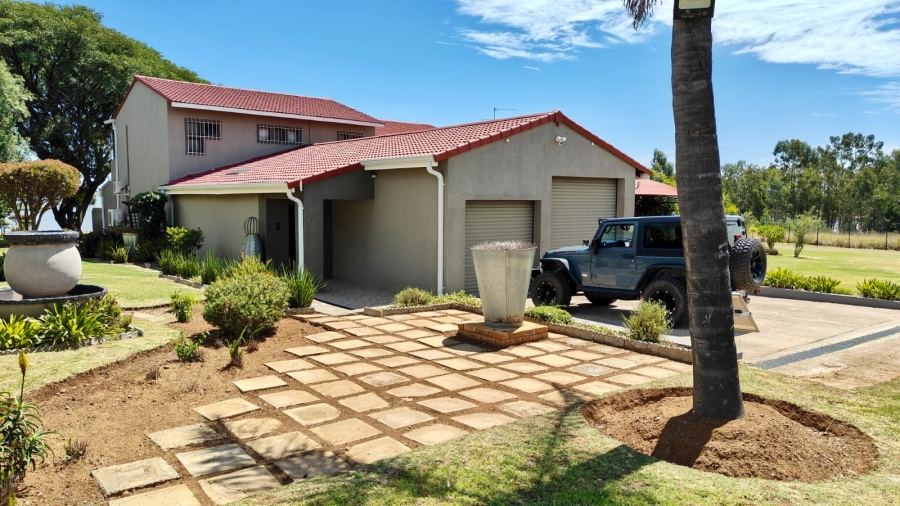 3 Bedroom Property for Sale in Vaal Marina Gauteng