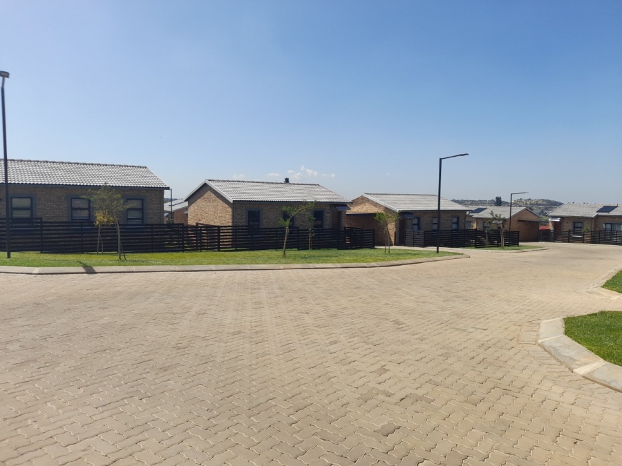 3 Bedroom Property for Sale in Groblerpark Gauteng