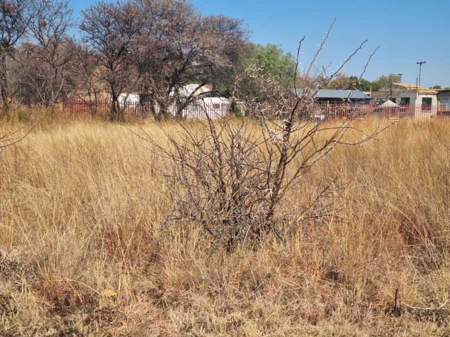  Bedroom Property for Sale in Vaaloewer Gauteng