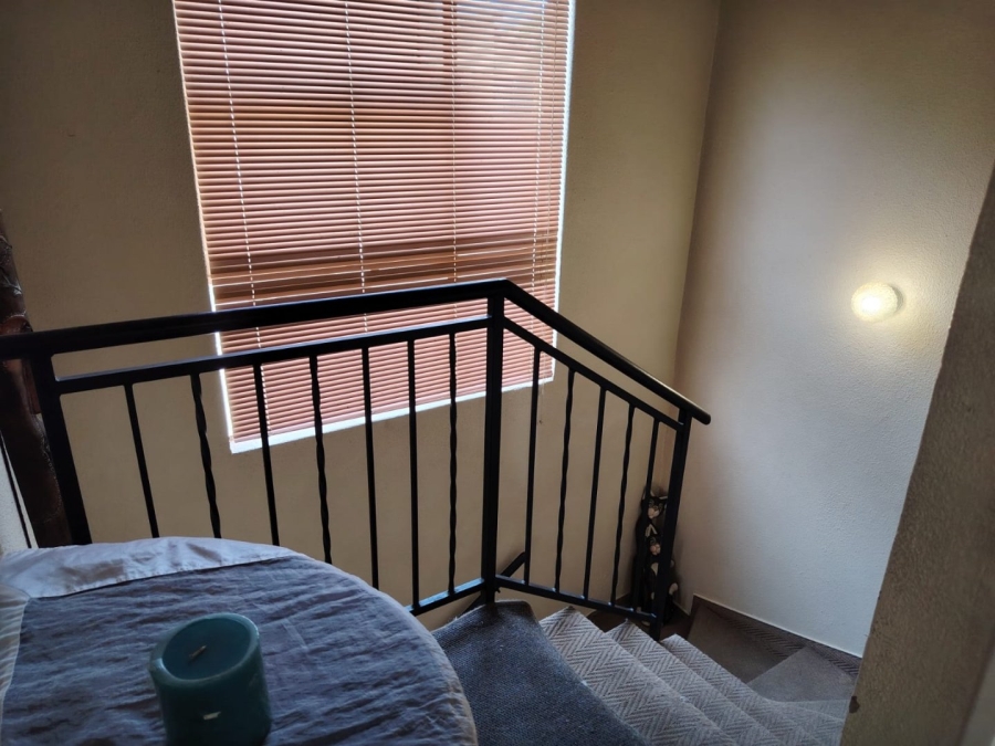 3 Bedroom Property for Sale in Heuwelsig Estate Gauteng