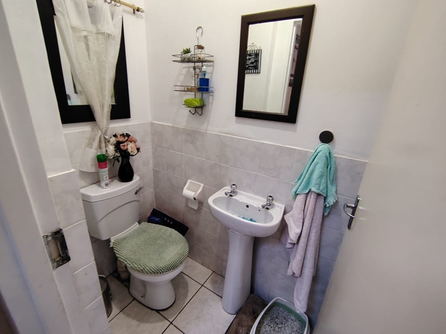 3 Bedroom Property for Sale in Heuwelsig Estate Gauteng