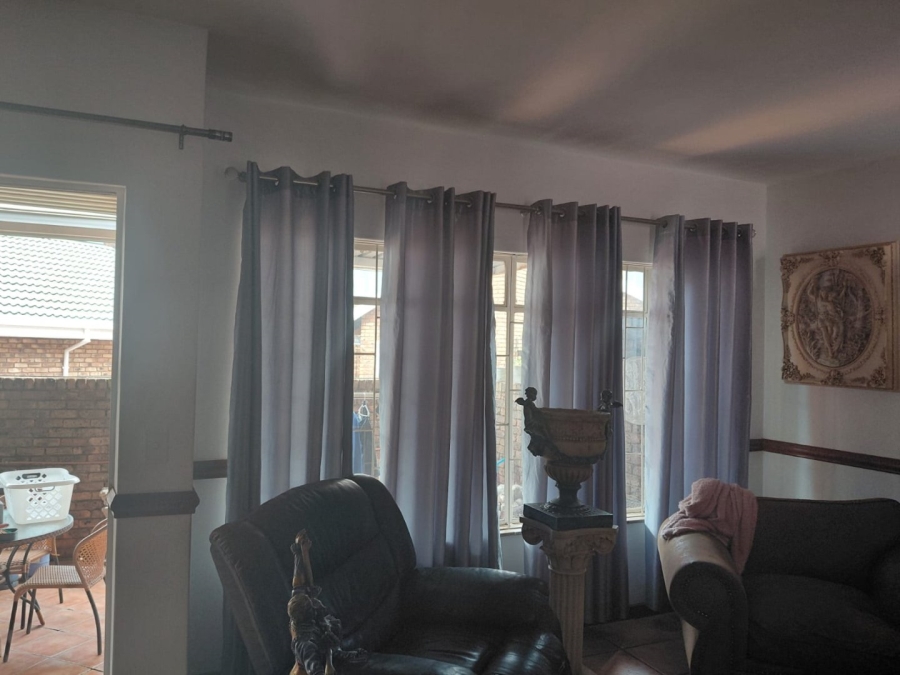 3 Bedroom Property for Sale in Wonderboom Gauteng