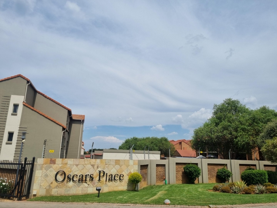 2 Bedroom Property for Sale in Paramount Estate Gauteng