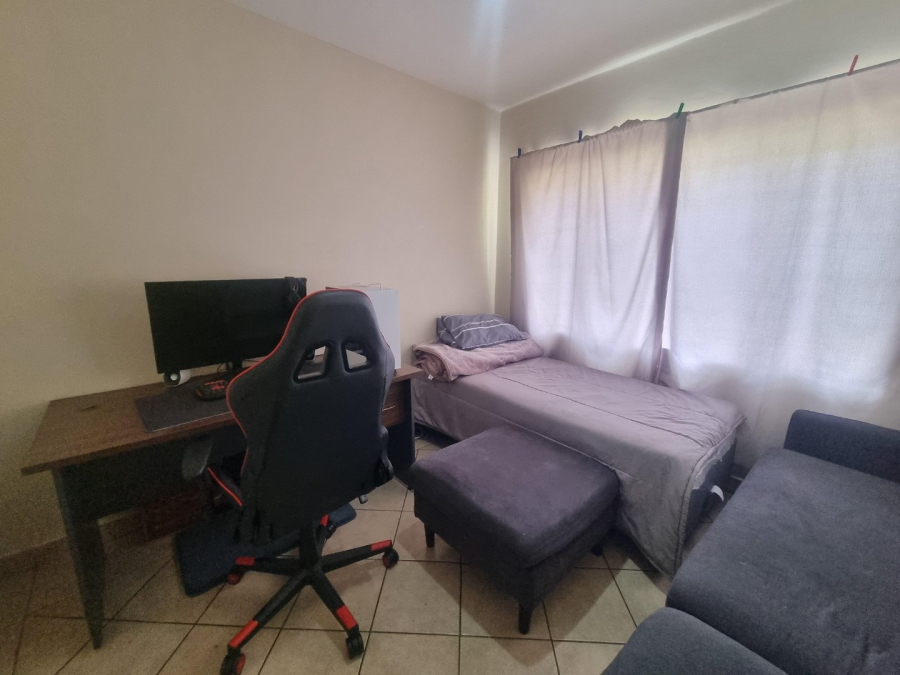 2 Bedroom Property for Sale in Paramount Estate Gauteng