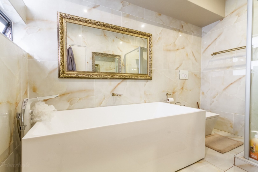 3 Bedroom Property for Sale in Equestria Gauteng