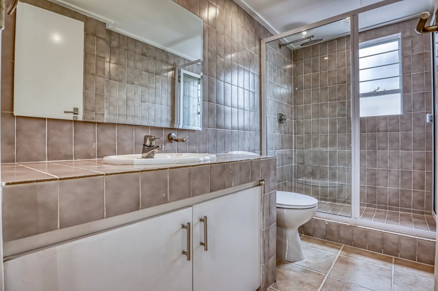 To Let 2 Bedroom Property for Rent in Norwood Gauteng