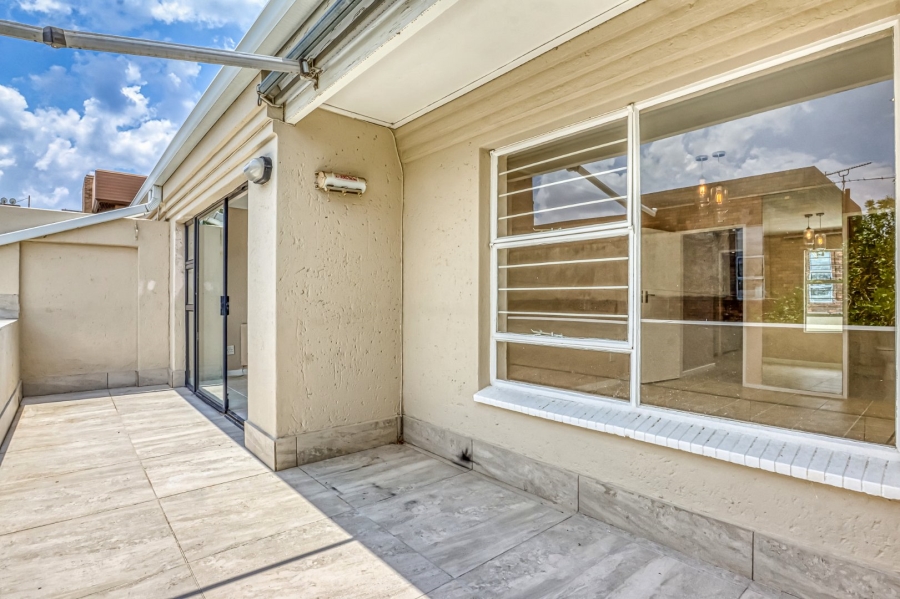 To Let 2 Bedroom Property for Rent in Norwood Gauteng