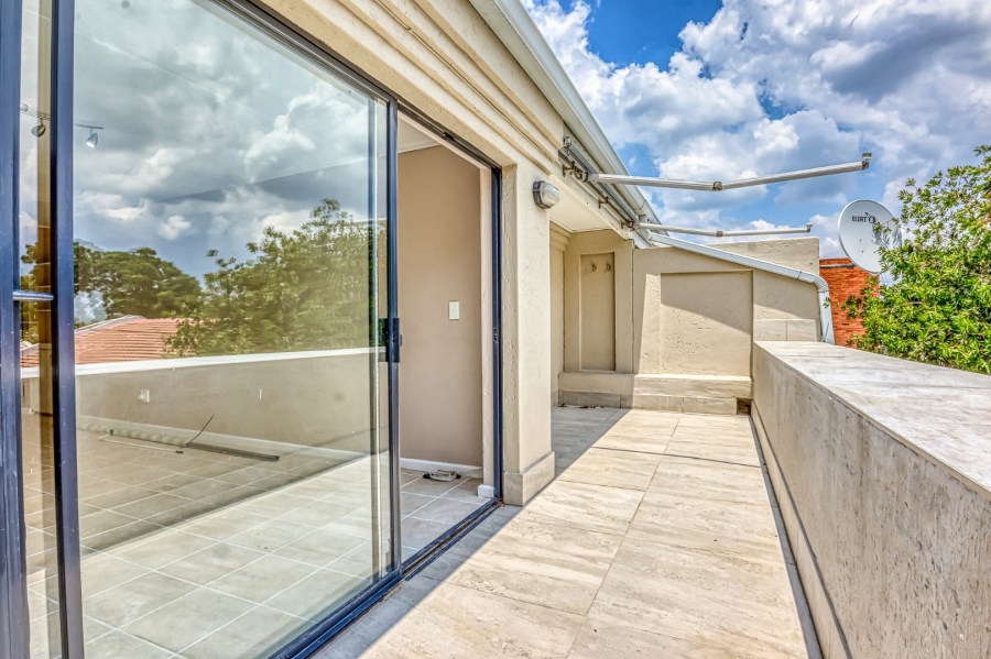 To Let 2 Bedroom Property for Rent in Norwood Gauteng