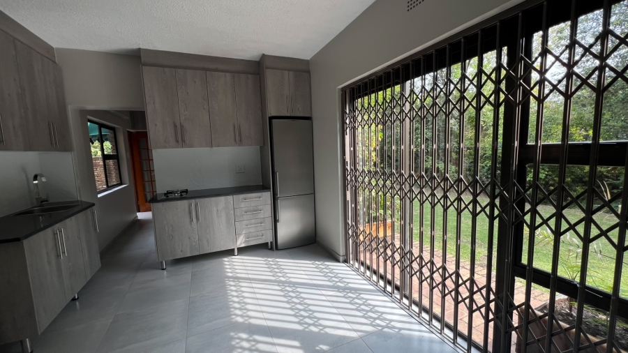 To Let 1 Bedroom Property for Rent in Bedfordview Gauteng