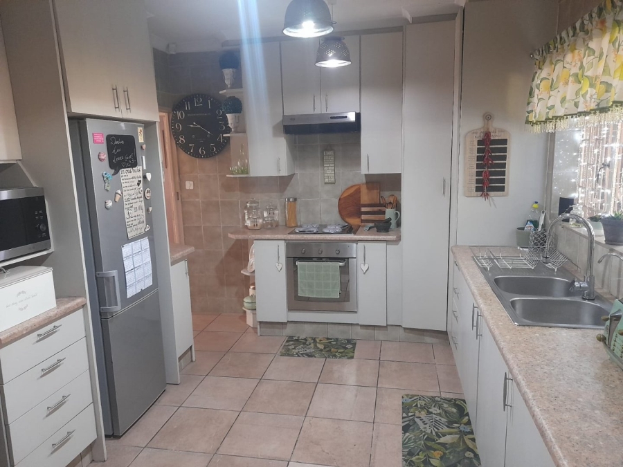 3 Bedroom Property for Sale in Vanderbijlpark SW 1 Gauteng