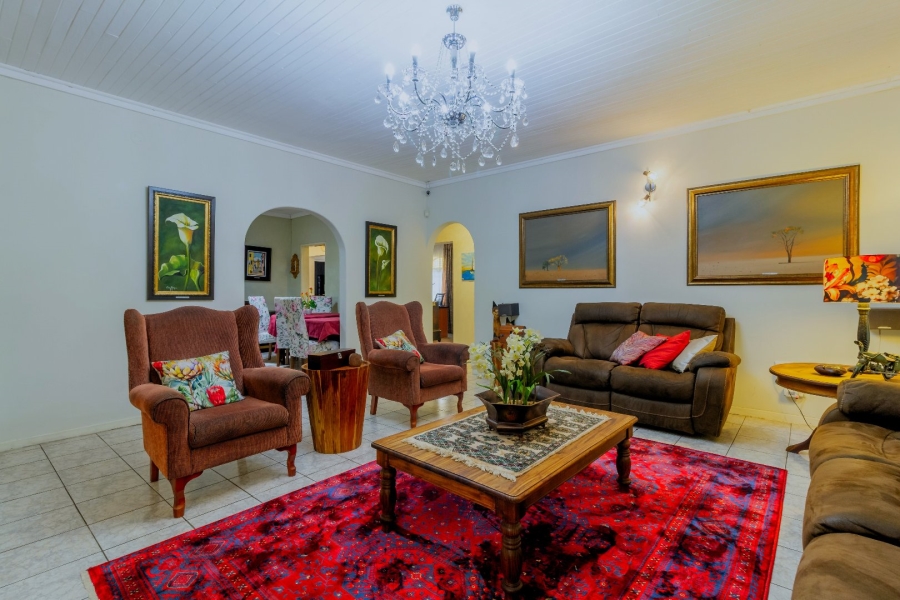 6 Bedroom Property for Sale in Meyerton Central Gauteng