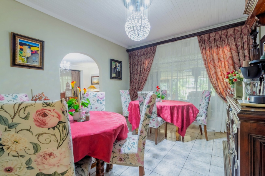 6 Bedroom Property for Sale in Meyerton Central Gauteng