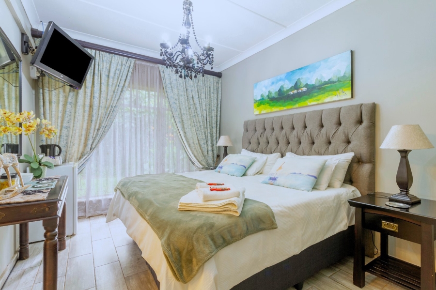 6 Bedroom Property for Sale in Meyerton Central Gauteng