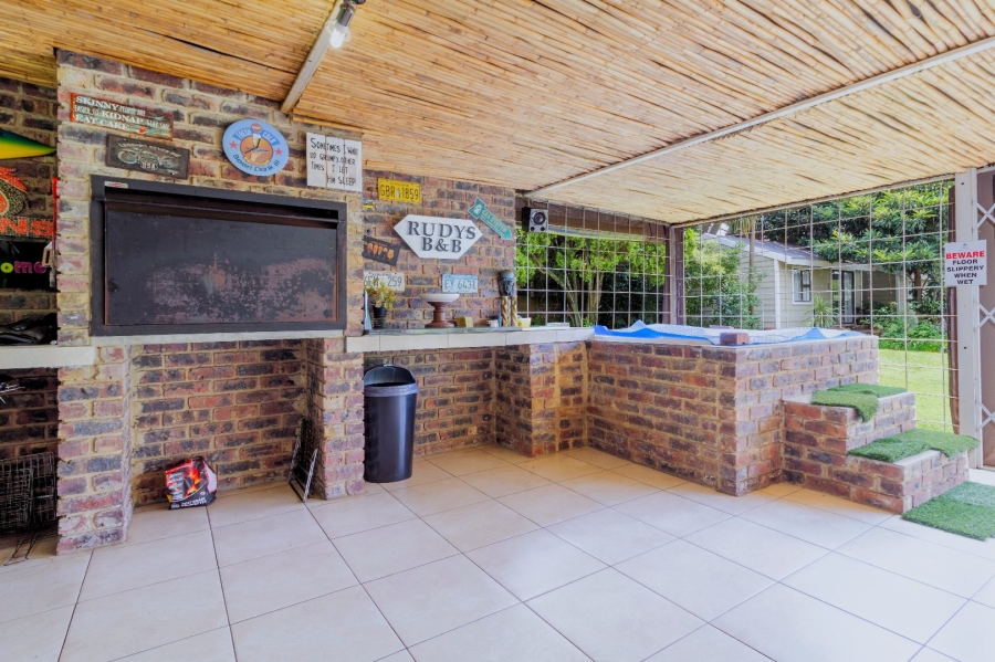 6 Bedroom Property for Sale in Meyerton Central Gauteng