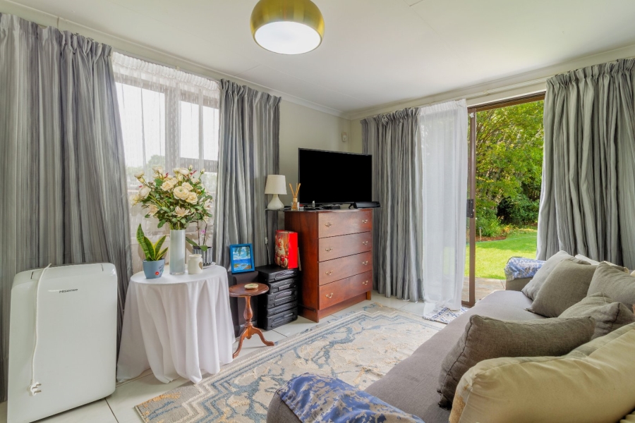 6 Bedroom Property for Sale in Meyerton Central Gauteng