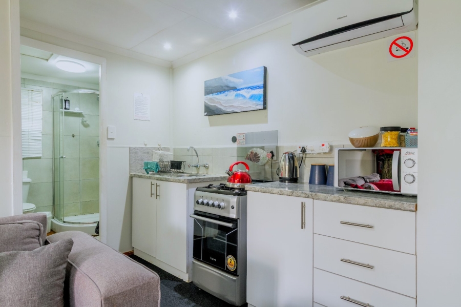 6 Bedroom Property for Sale in Meyerton Central Gauteng