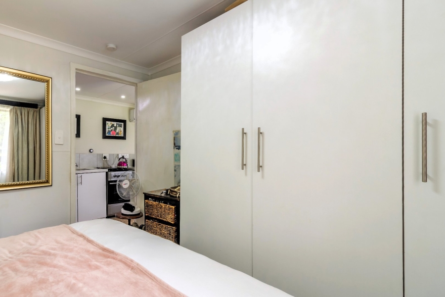 6 Bedroom Property for Sale in Meyerton Central Gauteng