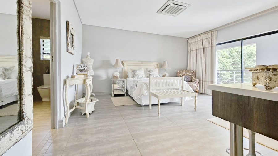 5 Bedroom Property for Sale in Three Rivers East Gauteng