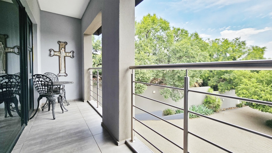 5 Bedroom Property for Sale in Three Rivers East Gauteng