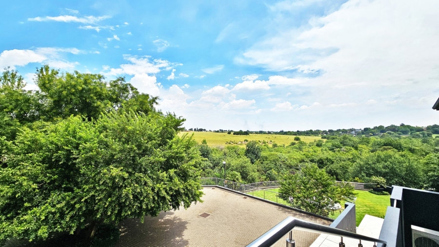 5 Bedroom Property for Sale in Three Rivers East Gauteng