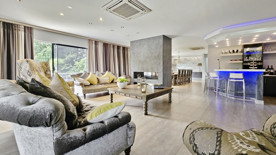 5 Bedroom Property for Sale in Three Rivers East Gauteng