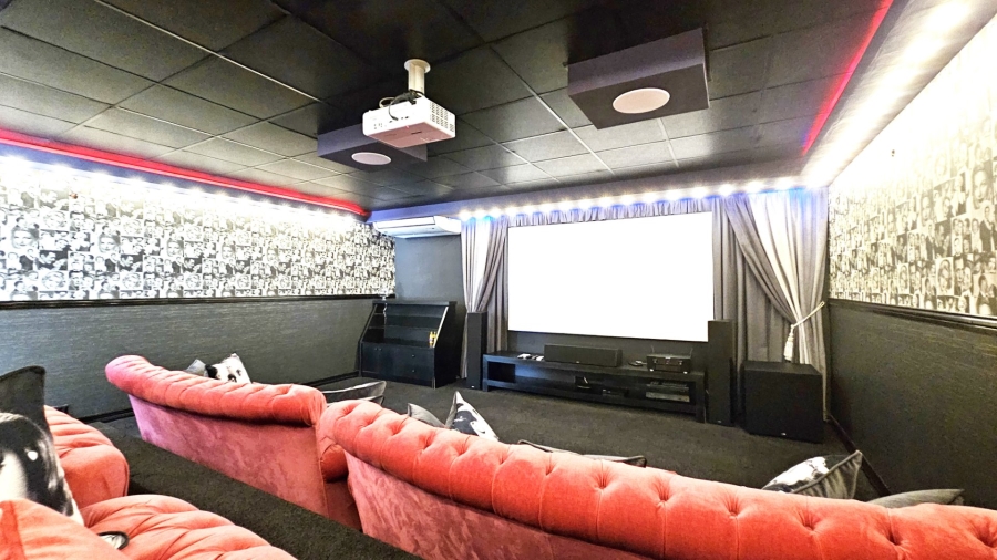 5 Bedroom Property for Sale in Three Rivers East Gauteng