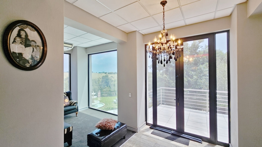 5 Bedroom Property for Sale in Three Rivers East Gauteng