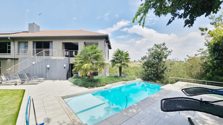5 Bedroom Property for Sale in Three Rivers East Gauteng