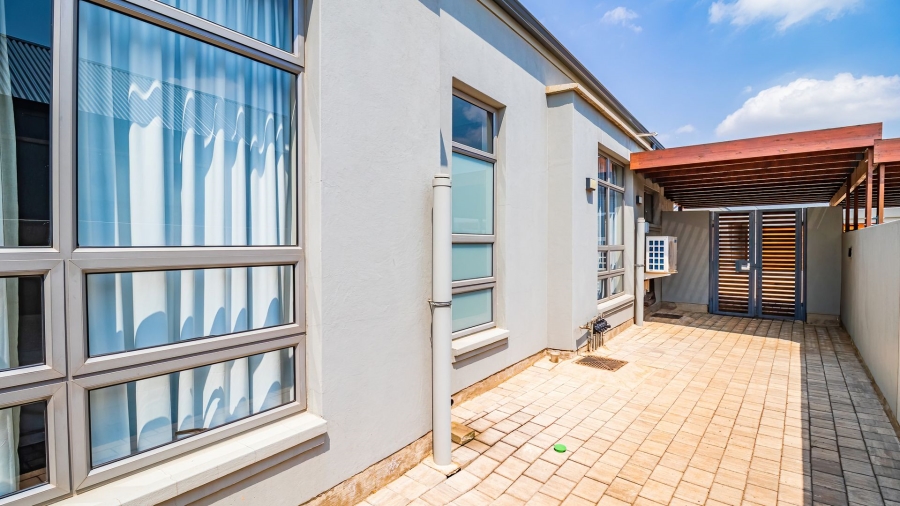 3 Bedroom Property for Sale in Serengeti Lifestyle Estate Gauteng
