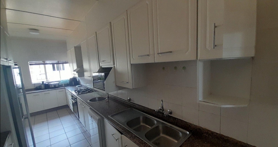 4 Bedroom Property for Sale in Ferndale Gauteng
