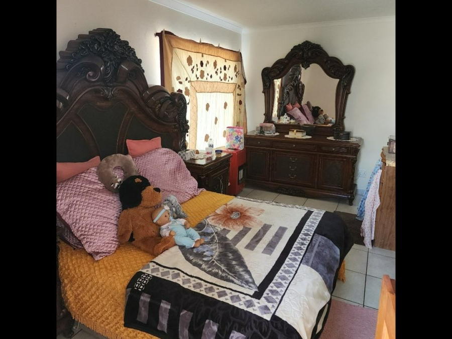 2 Bedroom Property for Sale in Eldoraigne Gauteng