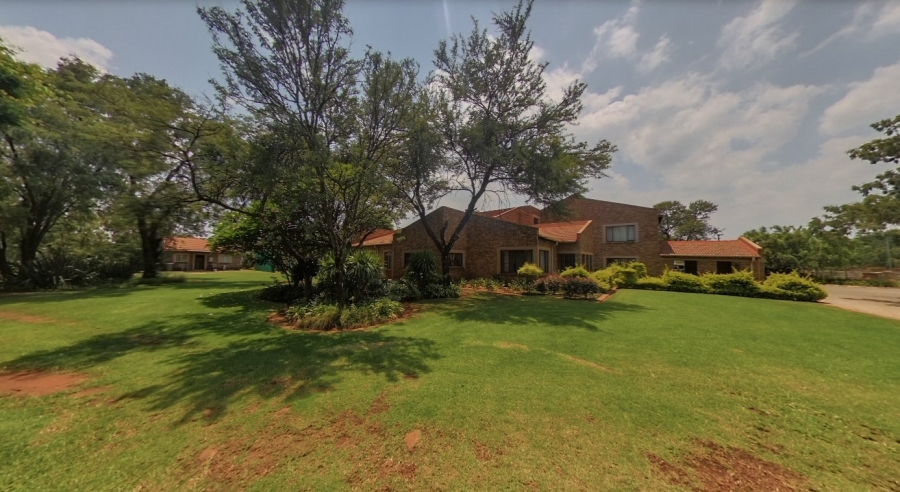8 Bedroom Property for Sale in Heatherdale AH Gauteng