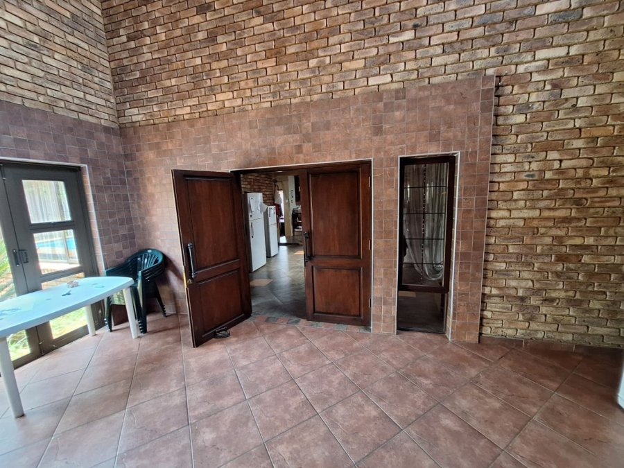 8 Bedroom Property for Sale in Heatherdale AH Gauteng