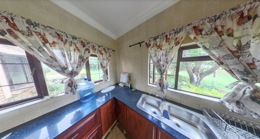 8 Bedroom Property for Sale in Heatherdale AH Gauteng